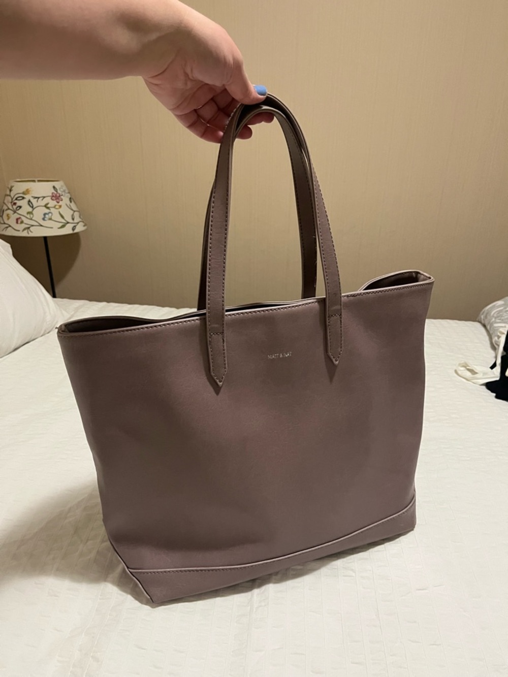 Matt & Nat Schlepp Tote Bag - Elegant Everyday Carr